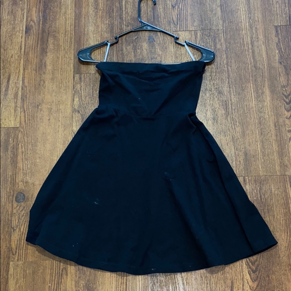 Black strapless dress